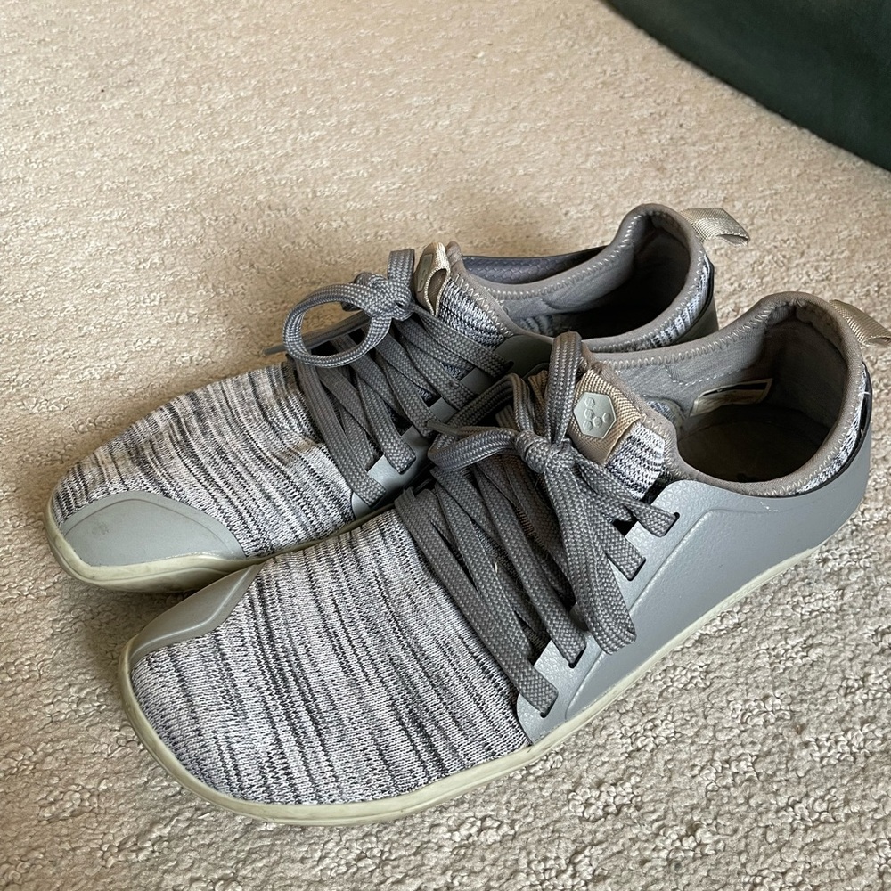 Vivo barefoot tennis shoes